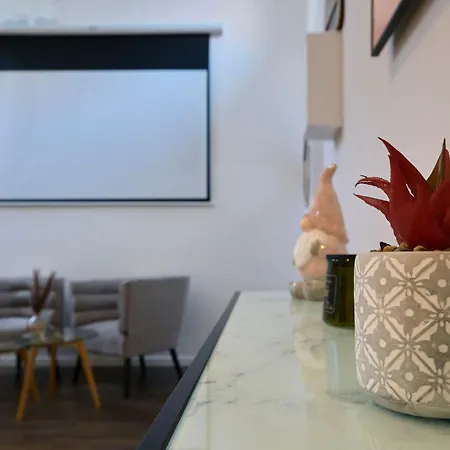 Ng Prestige - Nain - Privatif - Jacuzzi - Netflix - Projecteur Lejlighed *